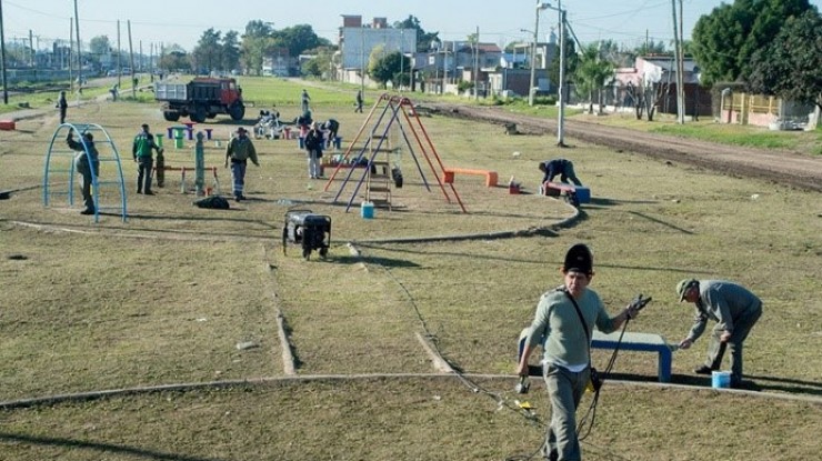 Recuperaron la plaza del barrio Villa Argentina